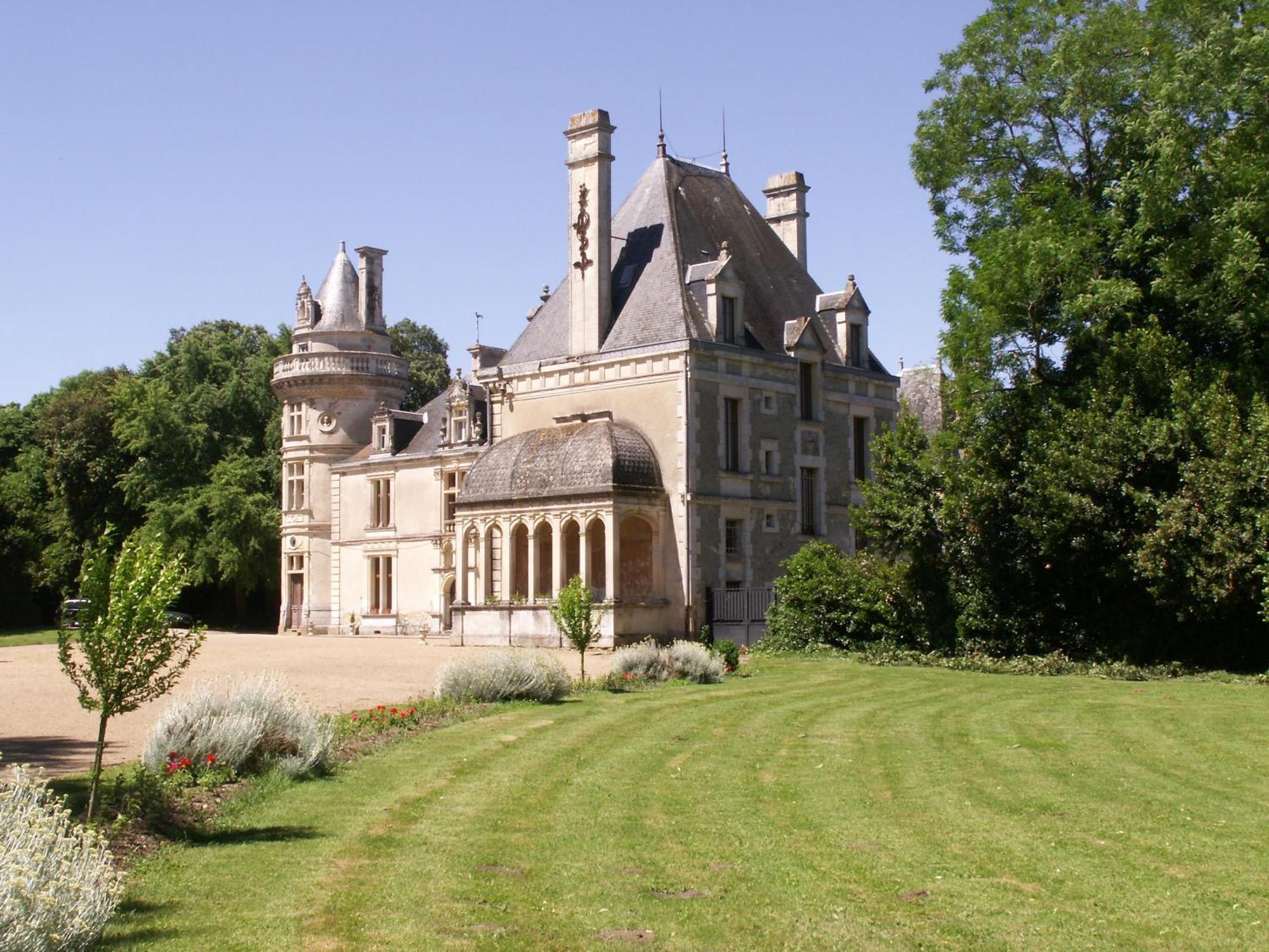 Chateau De La Court D'Aron Saint-Cyr-en-Talmondais 외부 사진